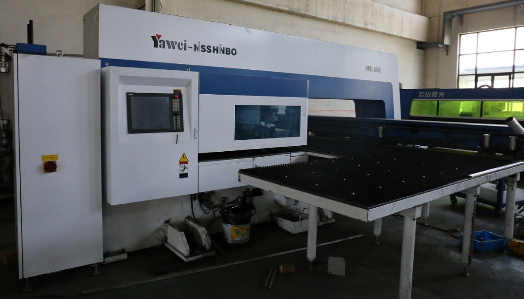CNC machine CNC machine